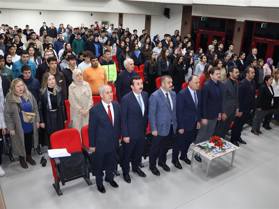 Sinop'ta Merkez İlçe Mesleki ve Teknik Anadolu Lisesi Öğrencilerine Girişimcilik Eğitimi Verildi. 