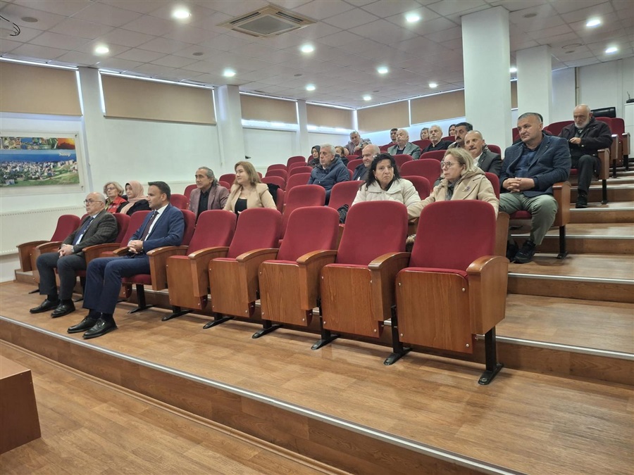 2025 Uluslararası Kooperatifler Yılı Etkinlikleri Kapsamında Dernek Üyelerine Yönelik Kooperatif Eğitimi Valilik Toplantı Salonunda Yapıldı.