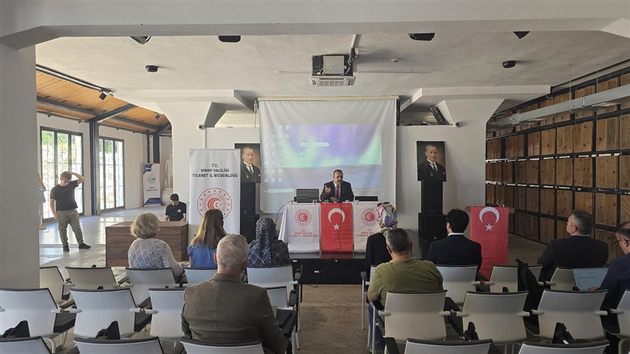 KADIN KOOPERATİFLERİNİN GÜÇLENDİRİLMESİ İŞBİRLİĞİ PROTOKOLÜ KAPSAMINDA İLİMİZDEKİ KADIN GİRİŞİMİ ÜRETİM VE İŞLETME KOOPERATİFLERİNE YÖNELİK E-TİCARET,MARKALAŞMA VE TARIM VE KIRSAL KALKINMAYI DESTEKLEME KURUMU TARAFINDAN VERİLEN DESTEKLER HAKKINDA BİLGİLENDİRME TOPLANTISI SEBAHATTİN ALİ KÜLTÜR MERKEZİNDE GERÇEKLEŞTİRİLDİ